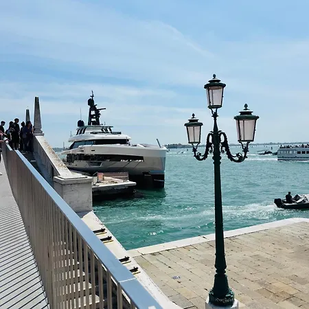 Casa Biennale Appartement Venise